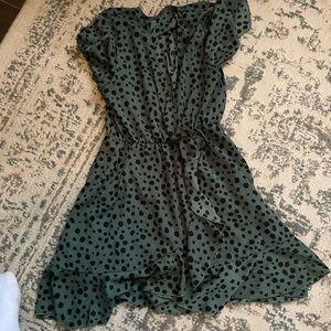 Shein dress, never worn.